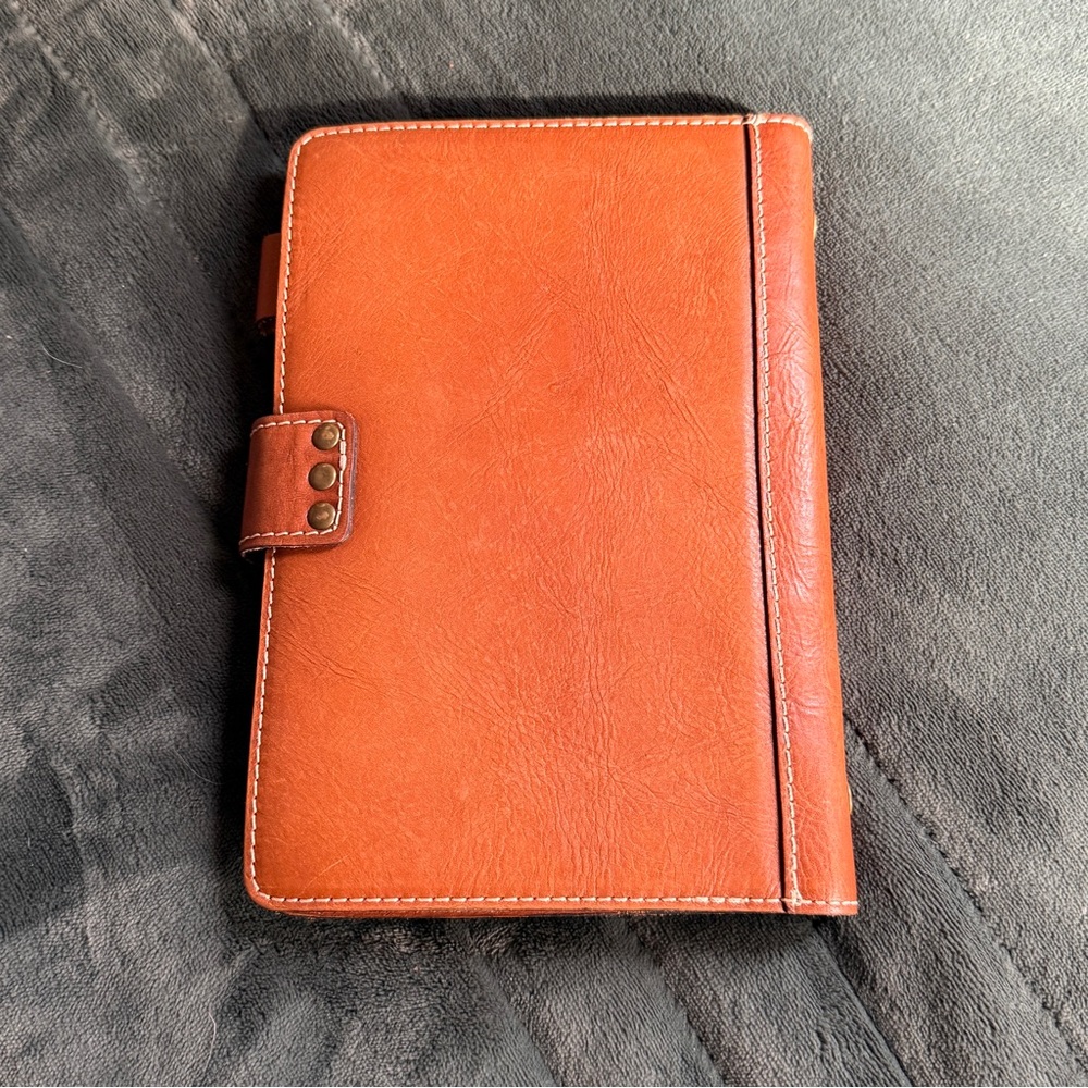 EUC, Patricia Nash Full Grain Leather Chieti Agenda/Planner - Picture 3 of 11